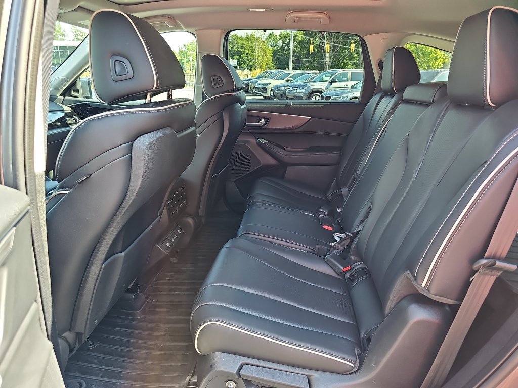 Used 2024 Acura MDX w/ Advance Package AWD/4WD image 26