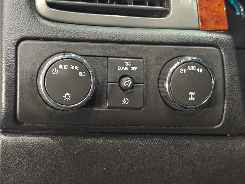 Used 2011 Chevrolet Tahoe LT image 8