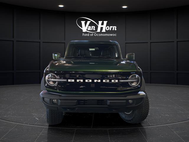 New 2025 Ford Bronco Outer Banks w/ Sasquatch Package AWD/4WD image 11