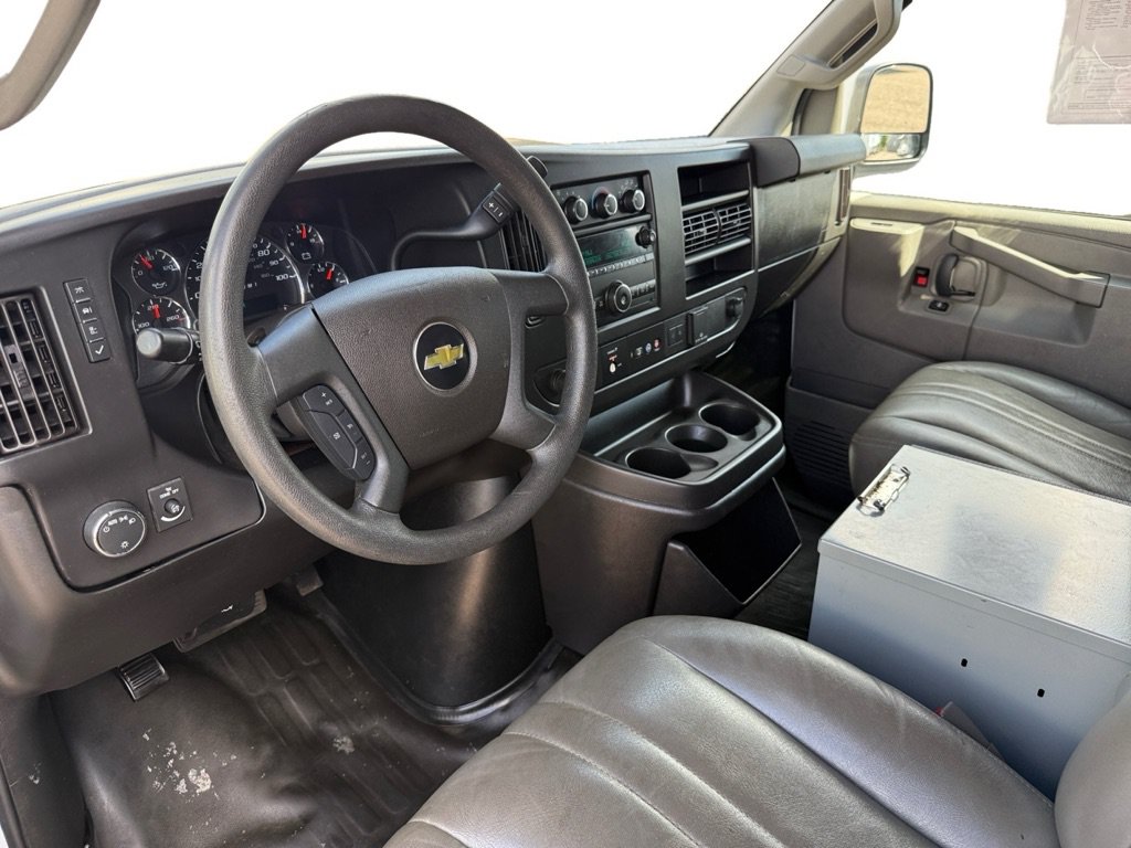 Used 2021 Chevrolet Express 2500 w/ Driver Convenience Package RWD image 10