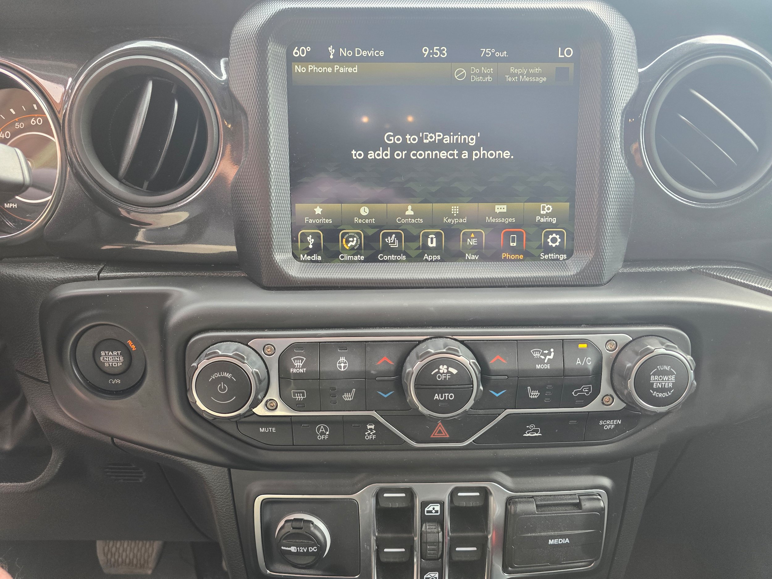 Used 2023 Jeep Wrangler Unlimited Sport AWD/4WD image 15