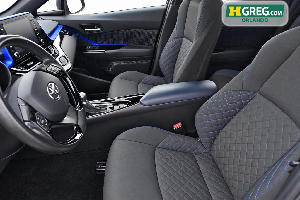 Used 2021 Toyota C-HR XLE FWD image 10