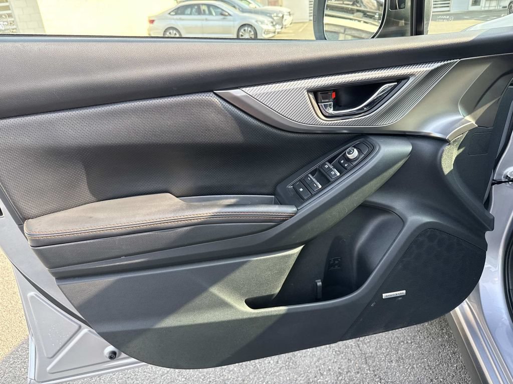 Used 2021 Subaru Crosstrek 2.5i Limited w/ Moonroof Package 2 AWD/4WD image 9