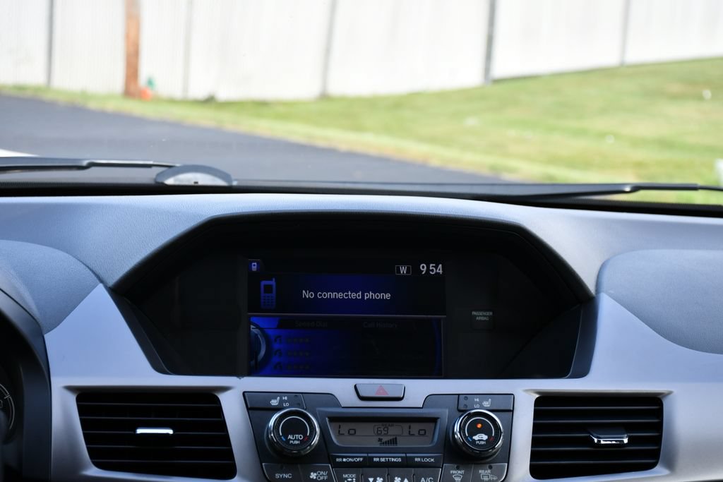 Used 2017 Honda Odyssey EX-L image 31