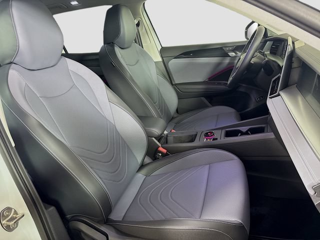New 2026 Volkswagen Tiguan SE AWD/4WD image 30