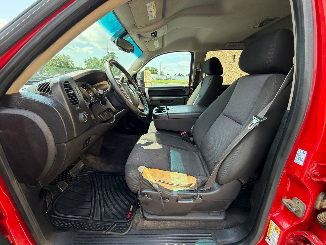 Used 2014 Chevrolet Silverado 2500 LT w/ Interior Plus Package AWD/4WD image 10