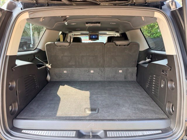 Used 2018 Cadillac Escalade ESV Premium Luxury AWD/4WD image 30