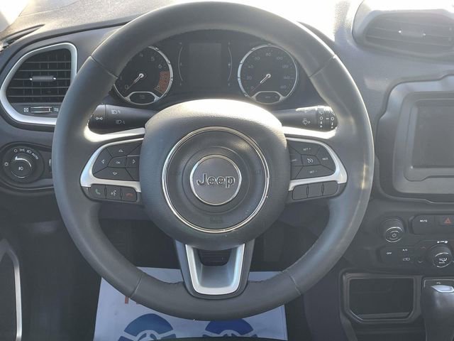 Used 2020 Jeep Renegade Latitude FWD image 13