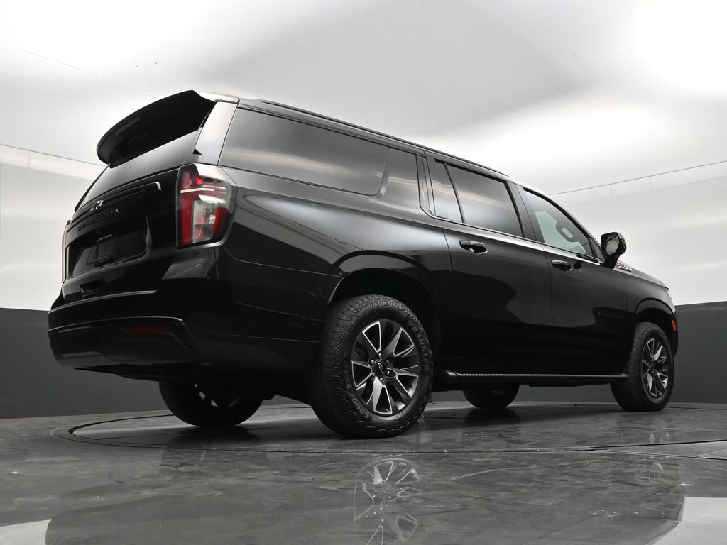 Used 2023 Chevrolet Suburban Z71 w/ Luxury Package AWD/4WD image 24