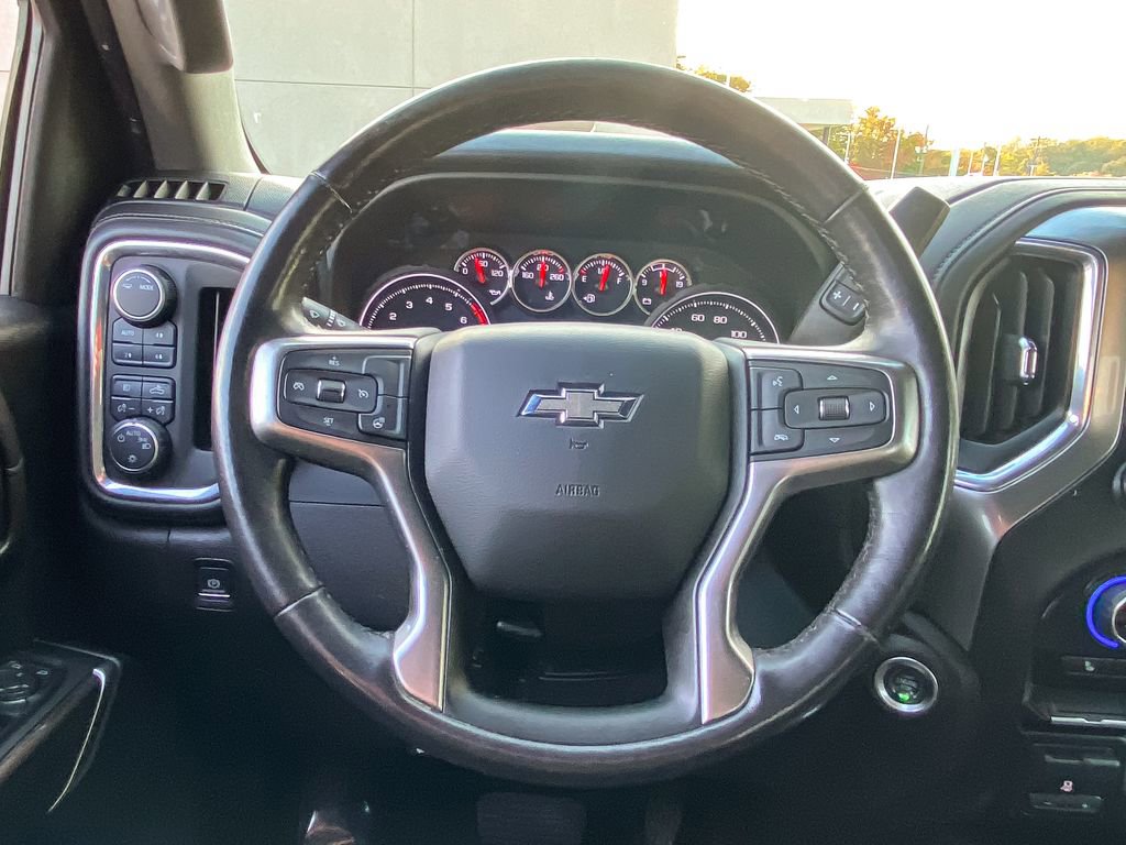 Used 2021 Chevrolet Silverado 1500 LT Trail Boss image 24