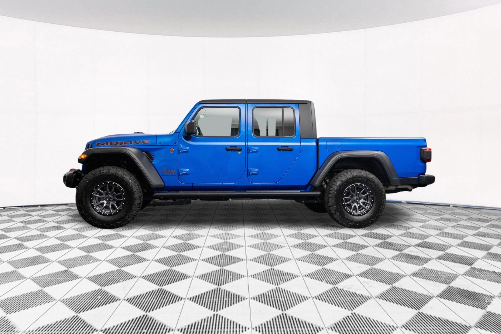 Used 2023 Jeep Gladiator Mojave w/ LED Lighting Group AWD/4WD image 44