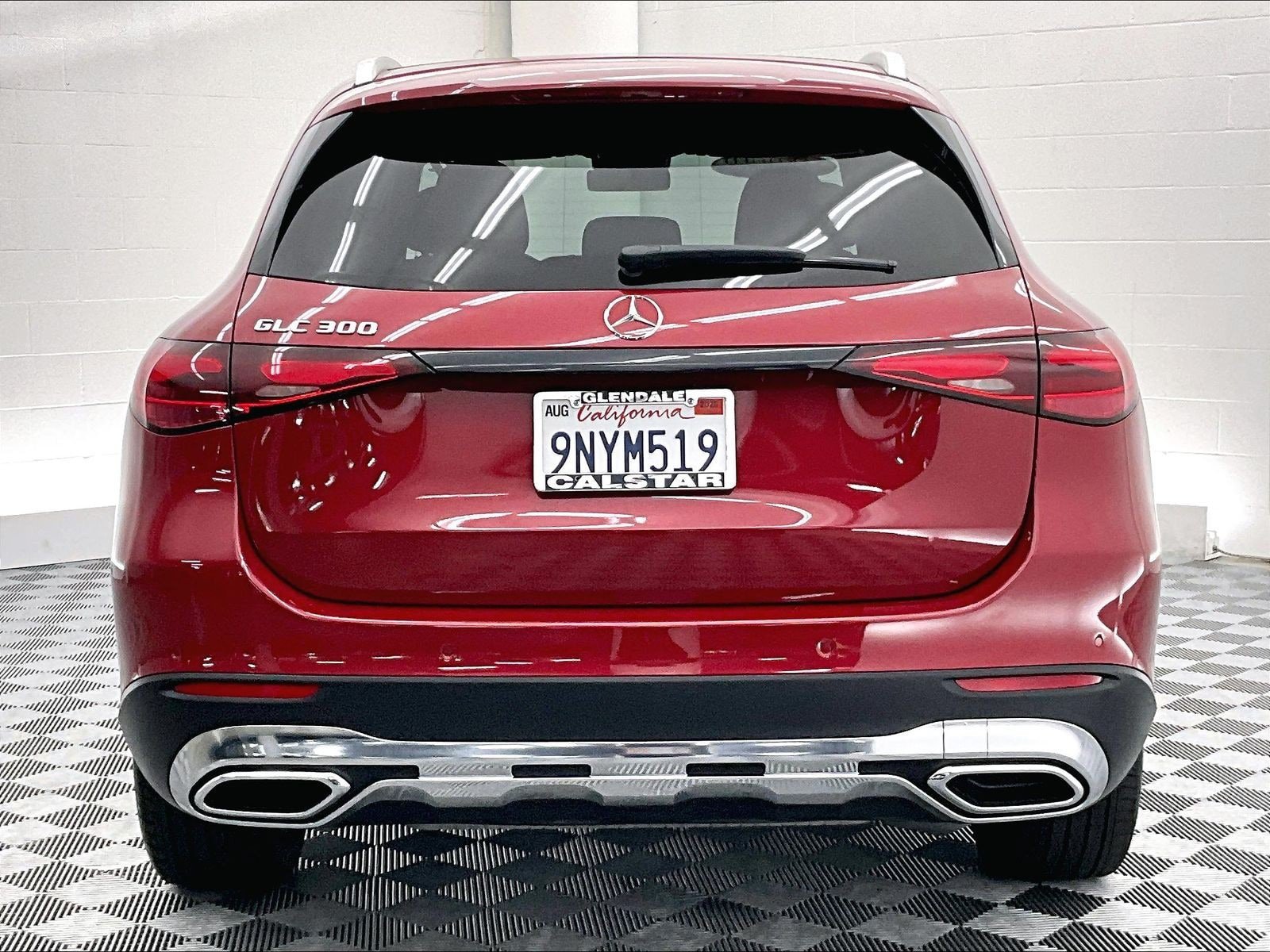 Certified 2024 Mercedes-Benz GLC 300 image 3