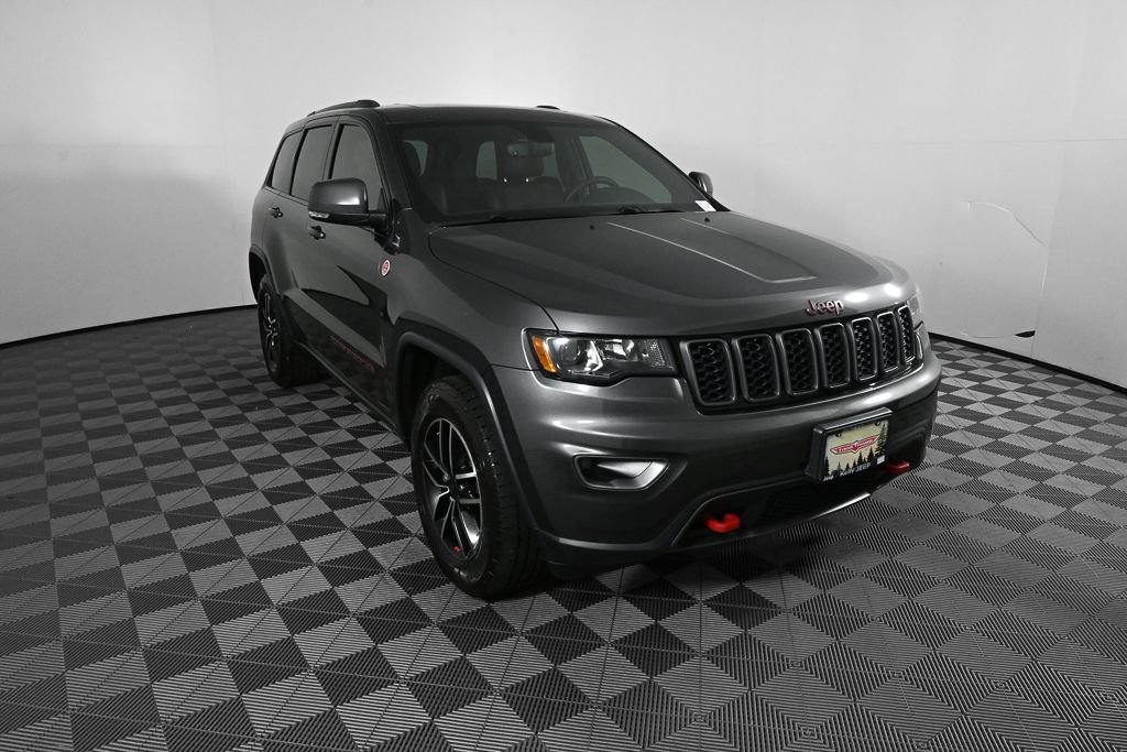 Used 2020 Jeep Grand Cherokee Trailhawk AWD/4WD image 24