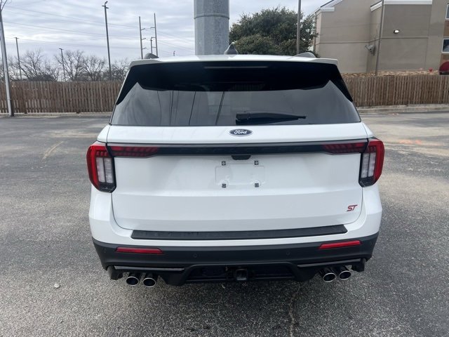 New 2026 Ford Explorer ST w/ Sun And Sound Package image 5