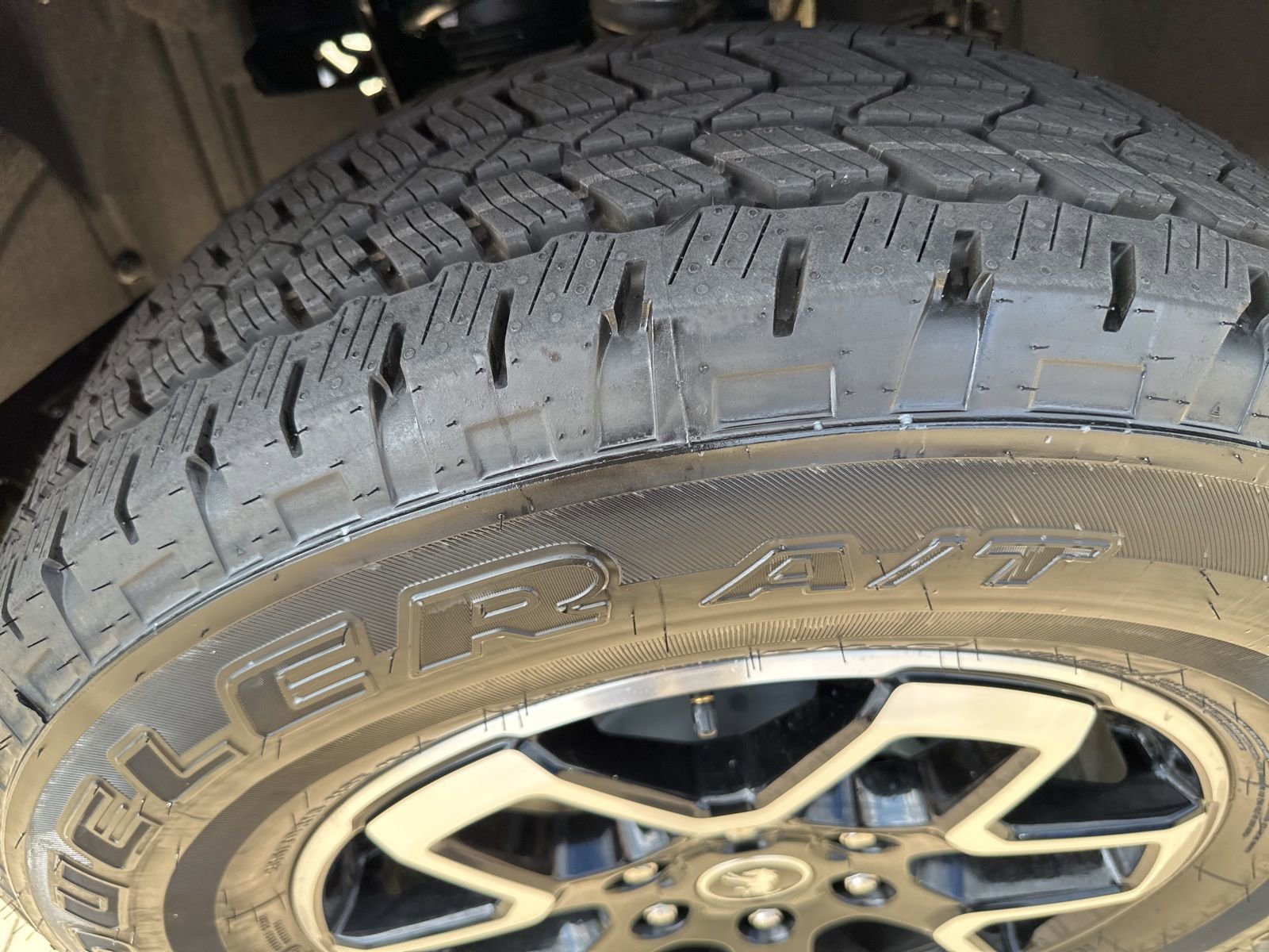 New 2026 Ford Bronco Outer Banks AWD/4WD image 11