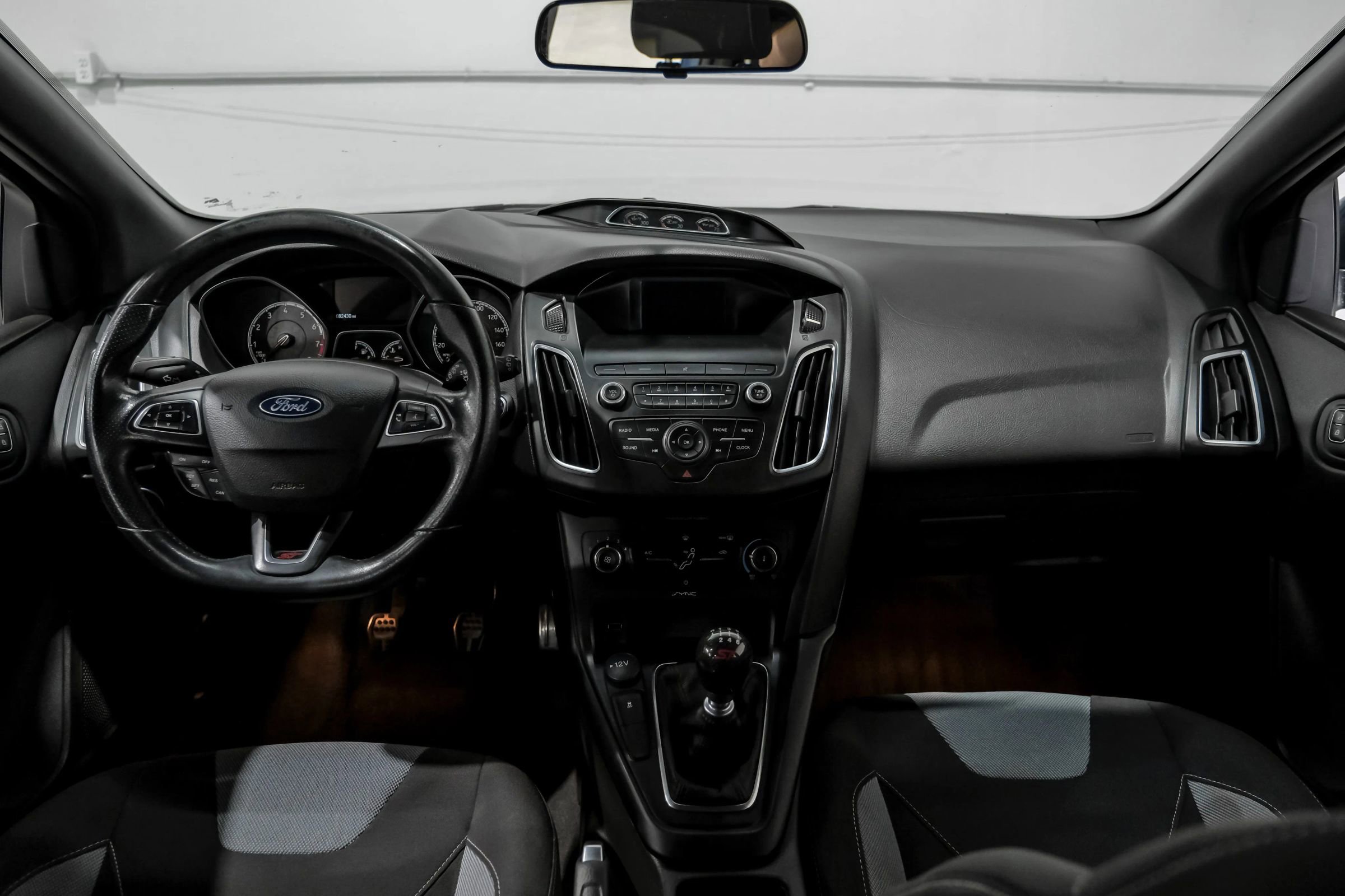 Used 2018 Ford Focus ST image 16