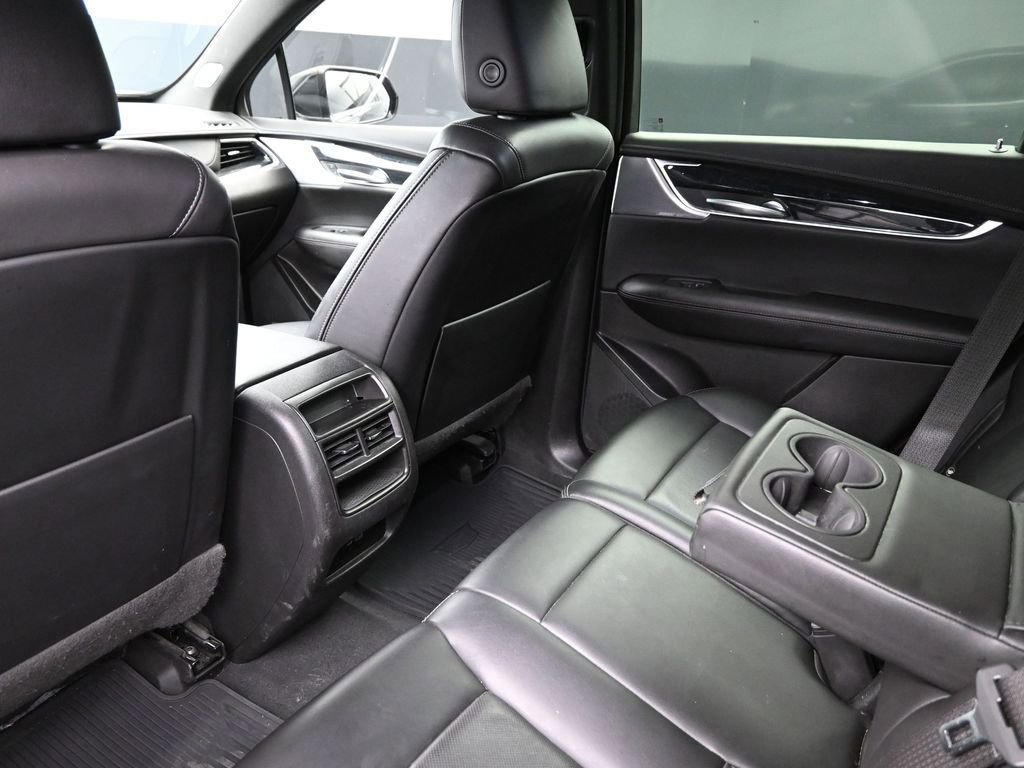 Used 2022 Cadillac XT5 Premium Luxury image 34