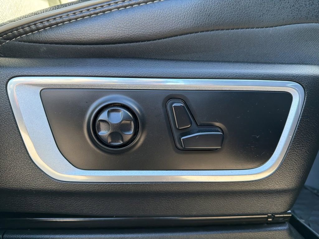 Used 2020 RAM 1500 Laramie image 26