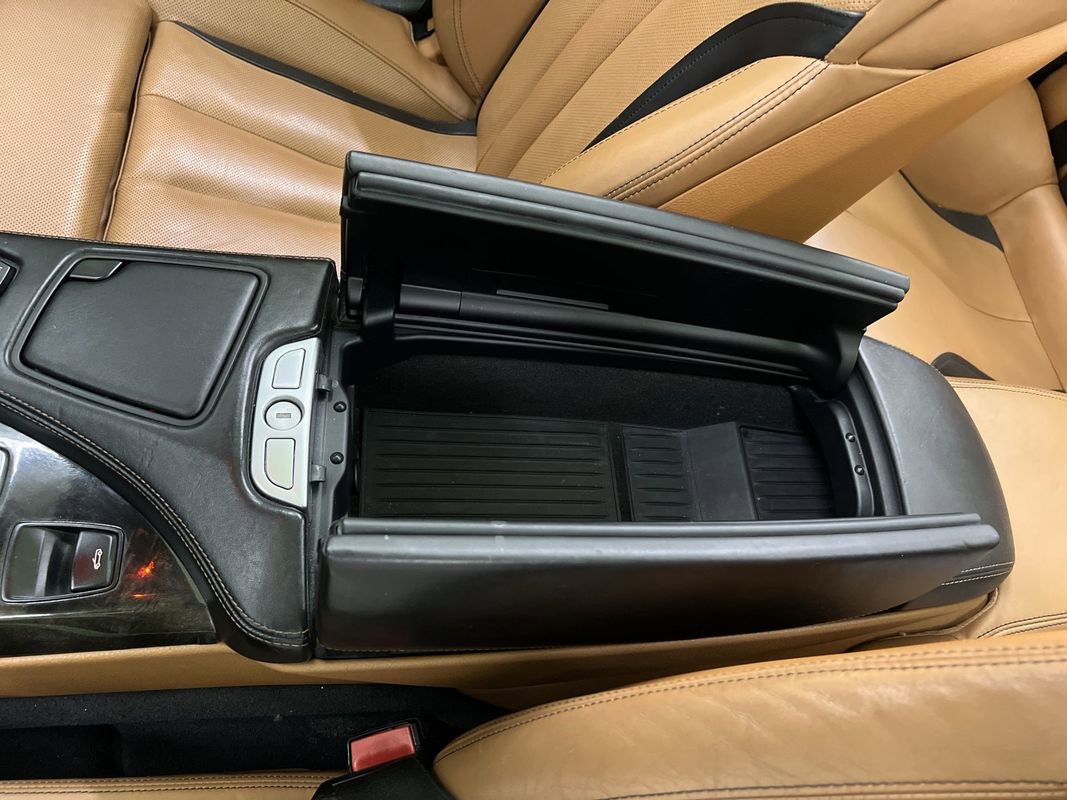 Used 2016 BMW 650i Convertible image 26