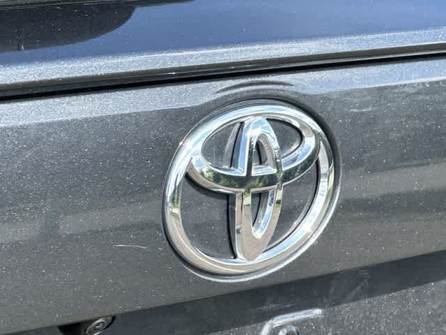 Used 2024 Toyota RAV4 XLE AWD/4WD image 26
