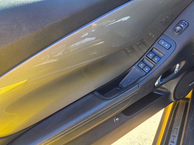 Used 2014 Chevrolet Camaro SS w/ RS Package RWD image 9