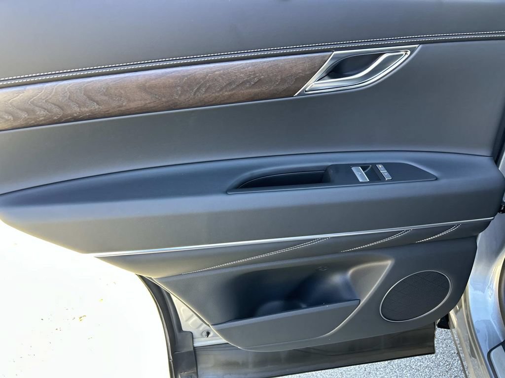 New 2026 Genesis GV80 2.5T Select AWD/4WD image 21