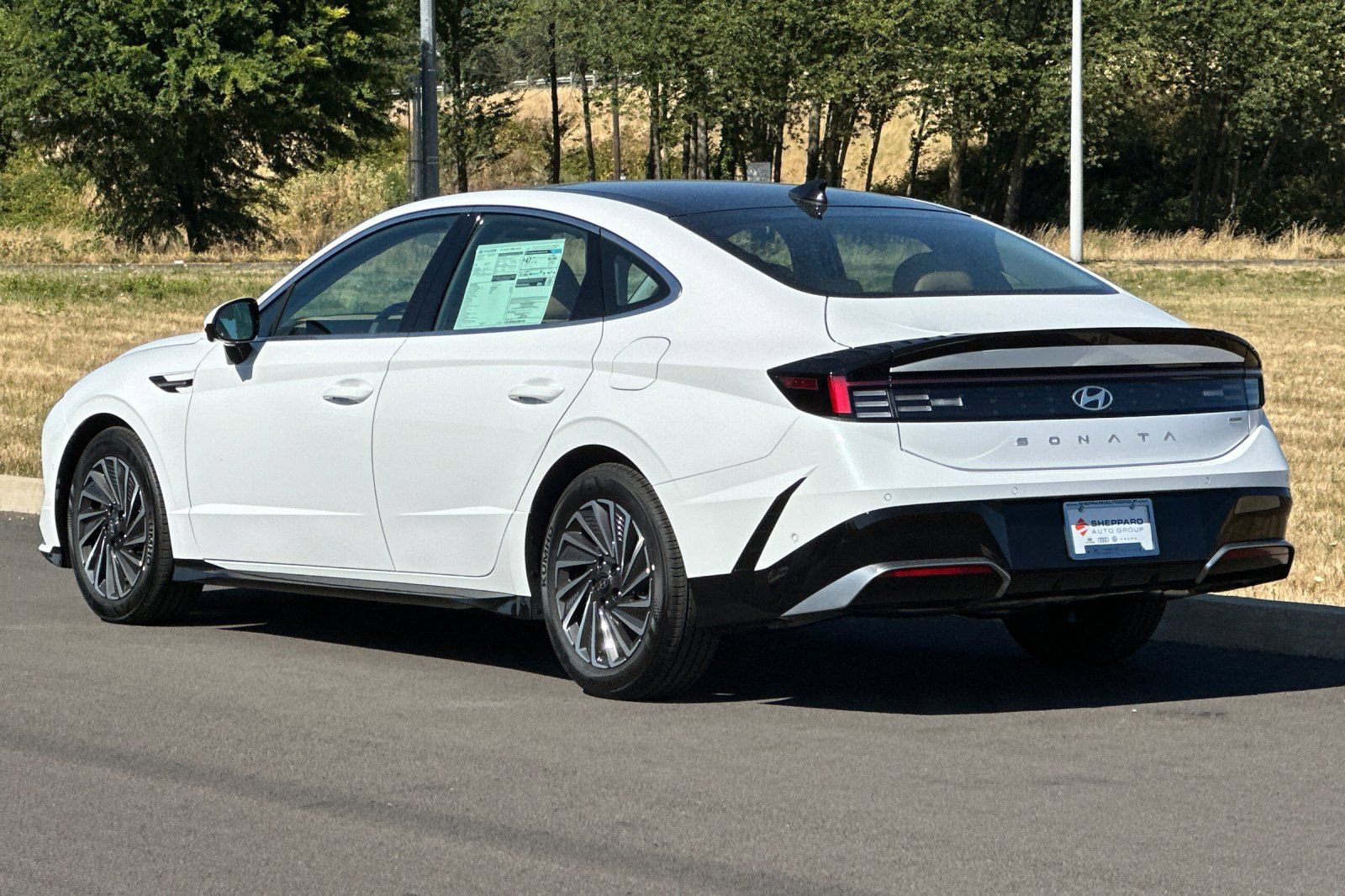 New 2026 Hyundai Sonata Limited FWD image 5