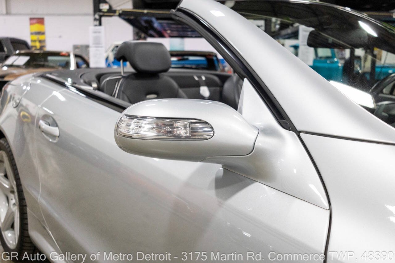 Used 2007 Mercedes-Benz SL 55 AMG image 37