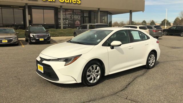 Used 2024 Toyota Corolla LE image 4