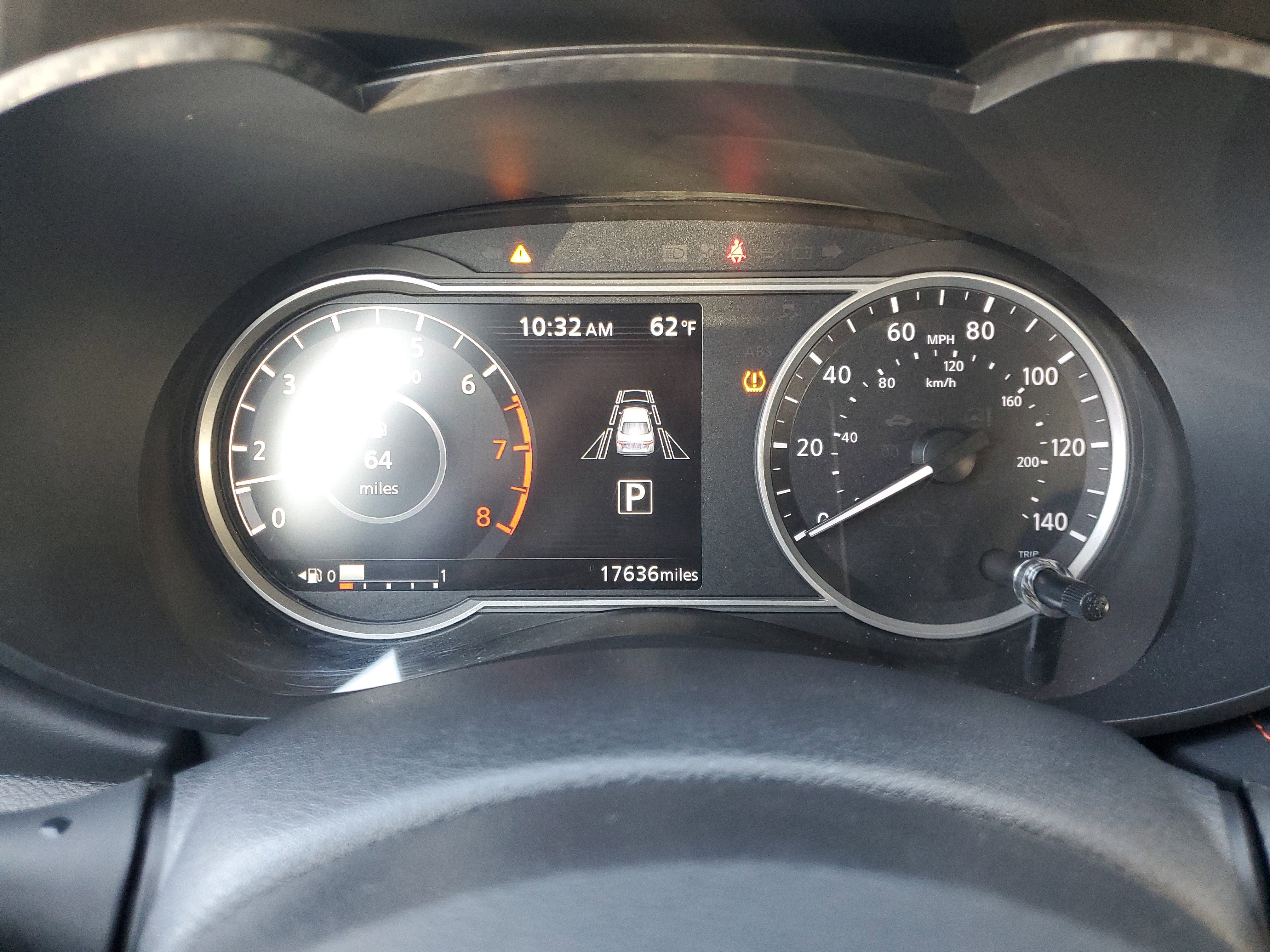 Certified 2025 Nissan Versa SR w/ Trunk Package image 25