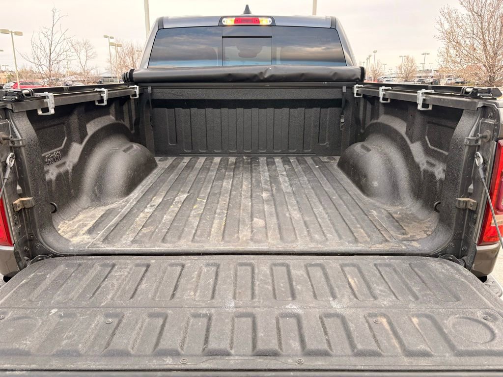 Used 2020 RAM 1500 Laramie image 32