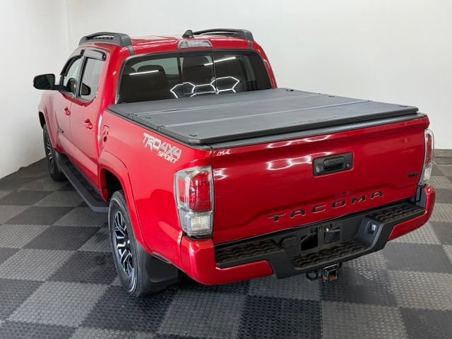 Used 2022 Toyota Tacoma TRD Sport AWD/4WD image 8