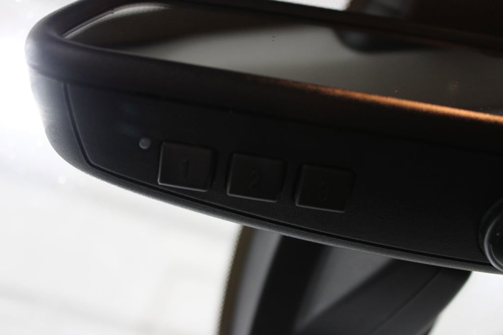 Used 2012 BMW 650i xDrive Coupe image 48