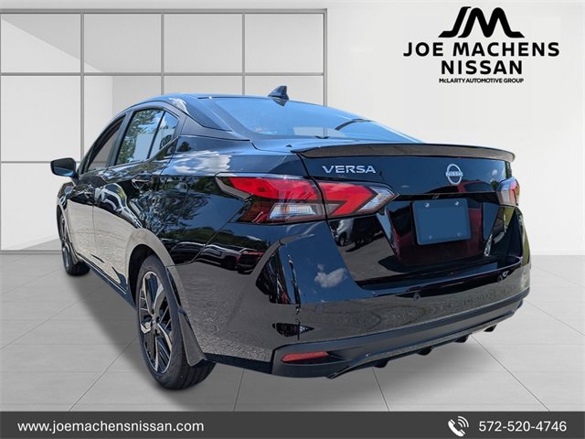 New 2025 Nissan Versa SR w/ Trunk Package image 3