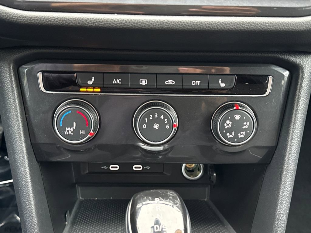 Used 2024 Volkswagen Tiguan S image 22
