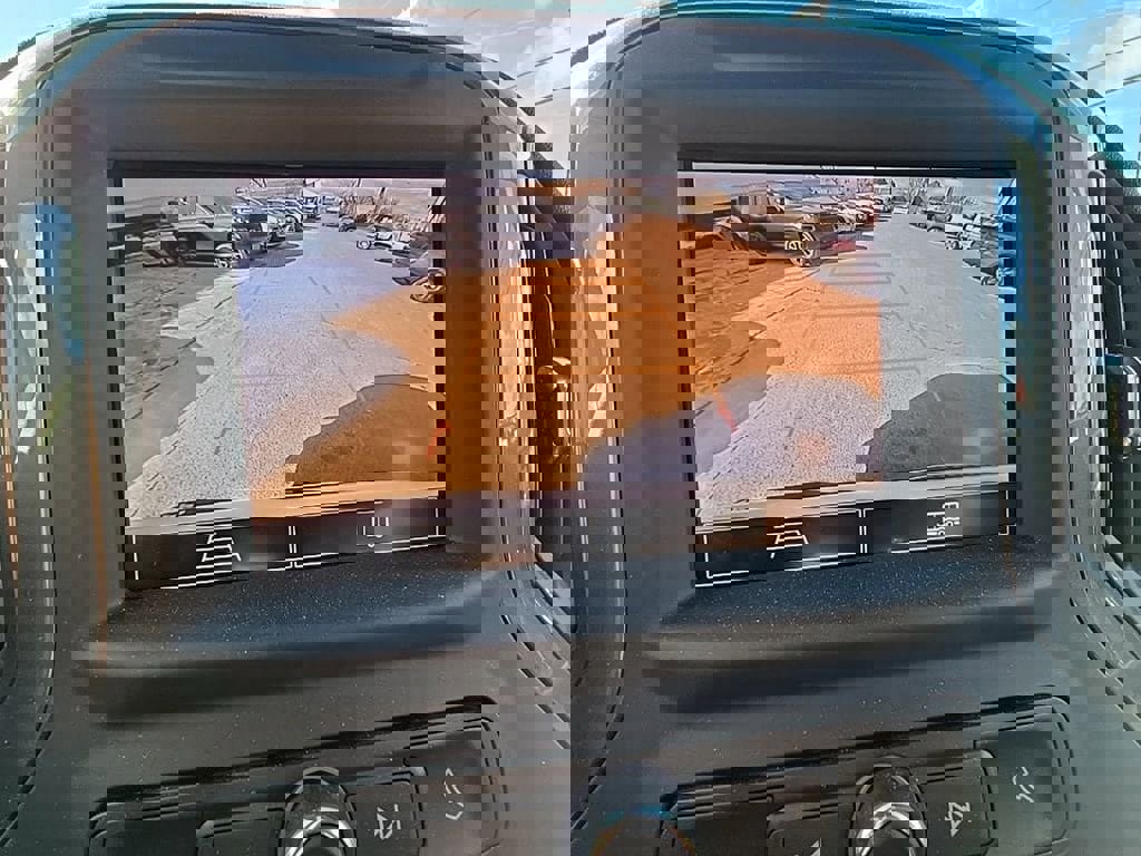 Used 2024 Chevrolet Silverado 1500 Custom image 25