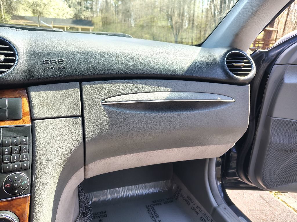Used 2007 Mercedes-Benz CLK 350 Coupe image 19