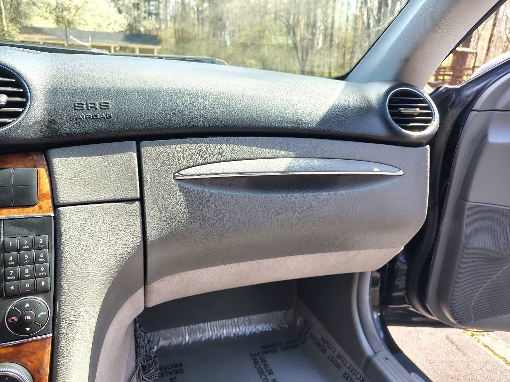 Used 2007 Mercedes-Benz CLK 350 Coupe image 19