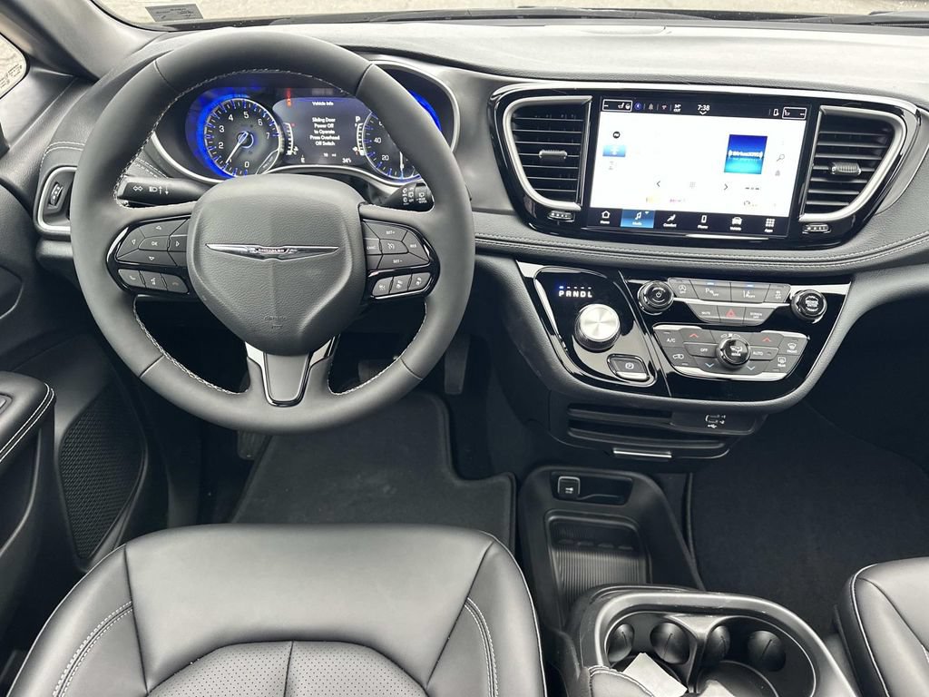 New 2026 Chrysler Pacifica Select w/ S Appearance Package AWD/4WD image 21