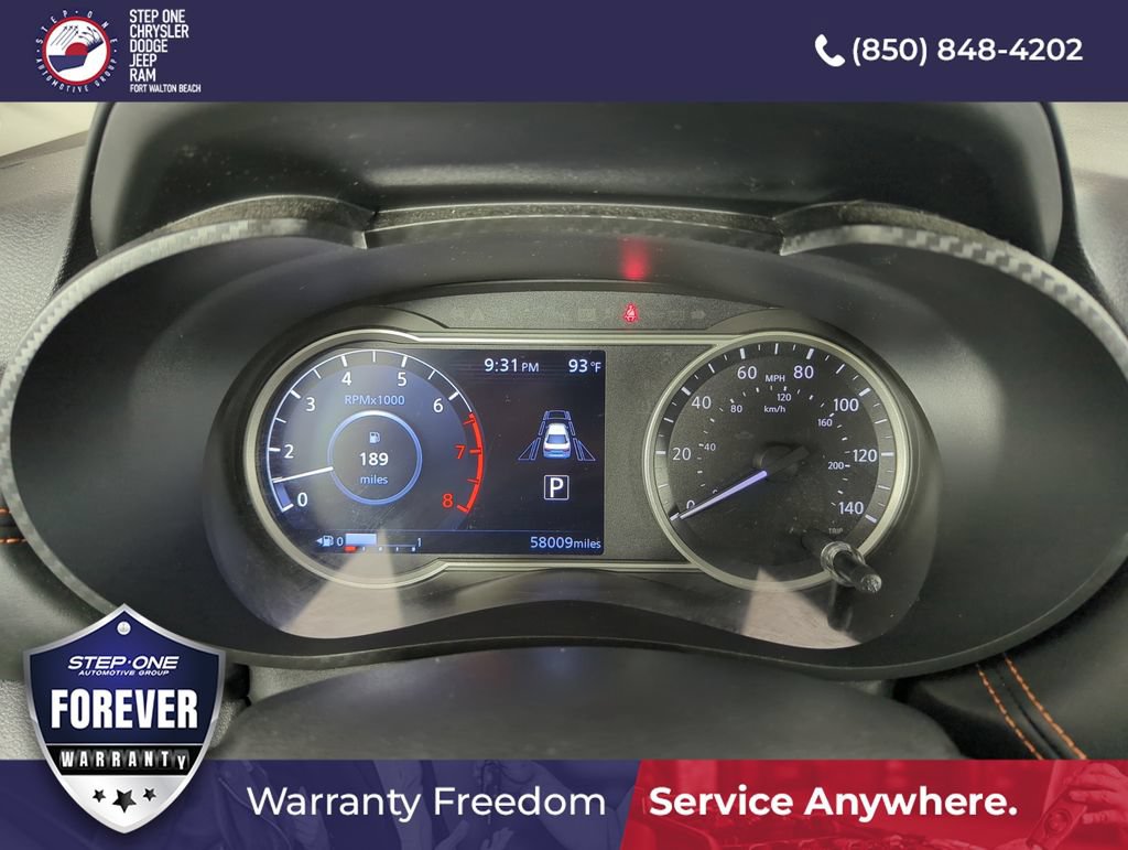 Used 2021 Nissan Versa SR FWD image 35