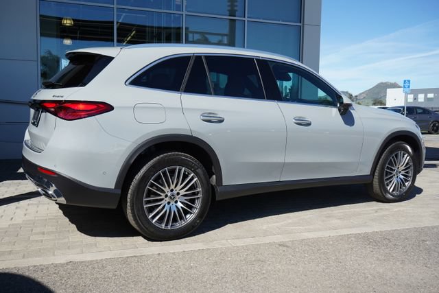 New 2026 Mercedes-Benz GLC 300 4MATIC image 9