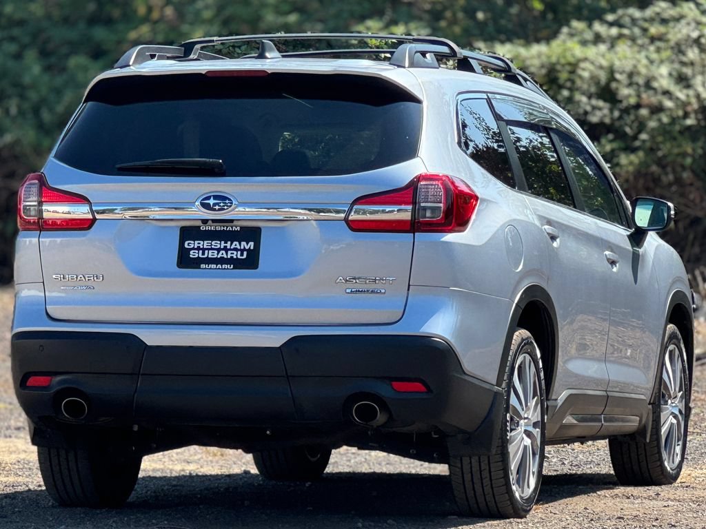 Used 2022 Subaru Ascent Limited w/ Technology Package AWD/4WD image 7