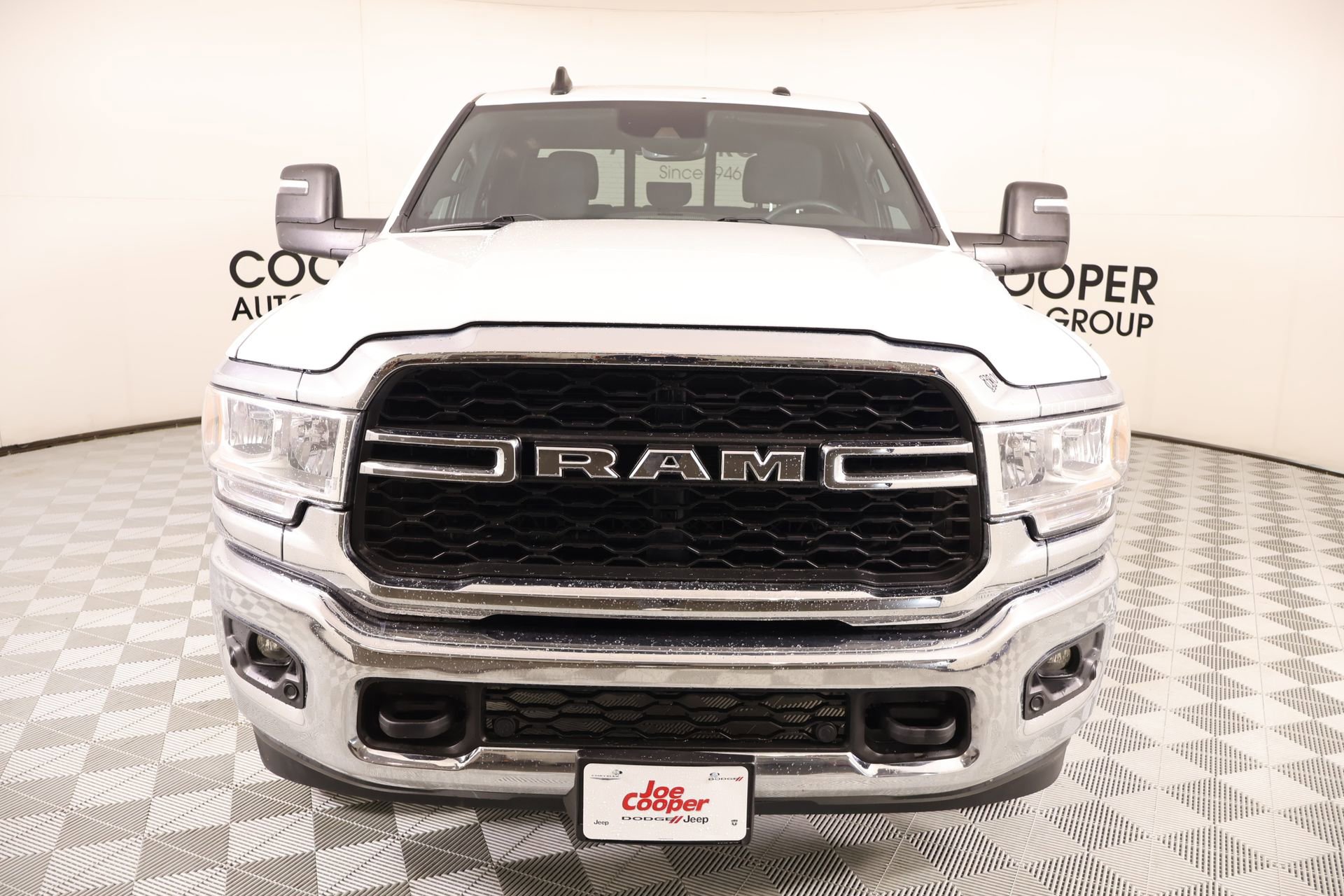 Used 2023 RAM 2500 Tradesman w/ Safety Group AWD/4WD image 10