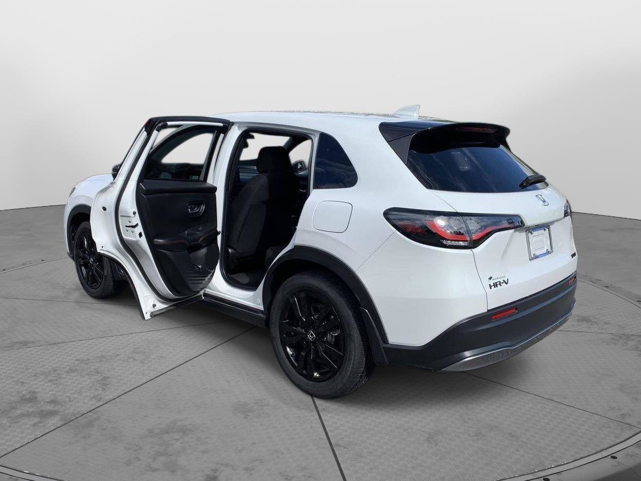 Certified 2026 Honda HR-V Sport image 33