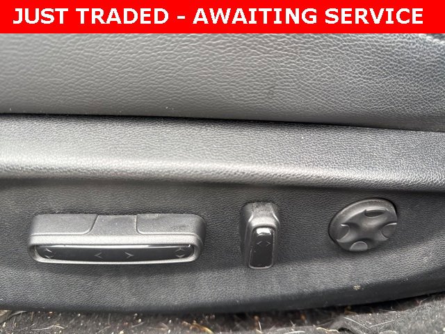 Used 2018 Honda Accord Touring image 13