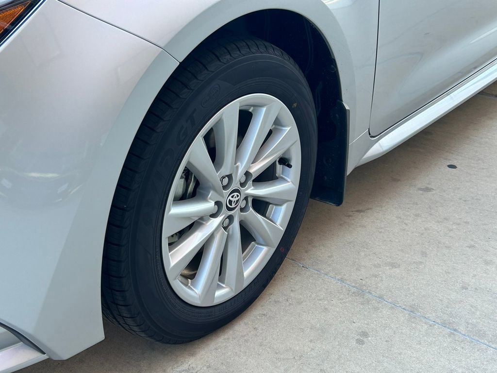 New 2026 Toyota Corolla XLE image 9