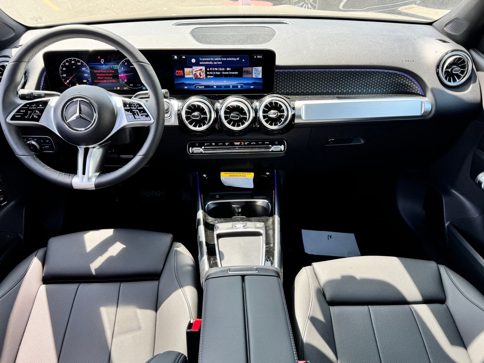 New 2025 Mercedes-Benz GLB 250 image 28