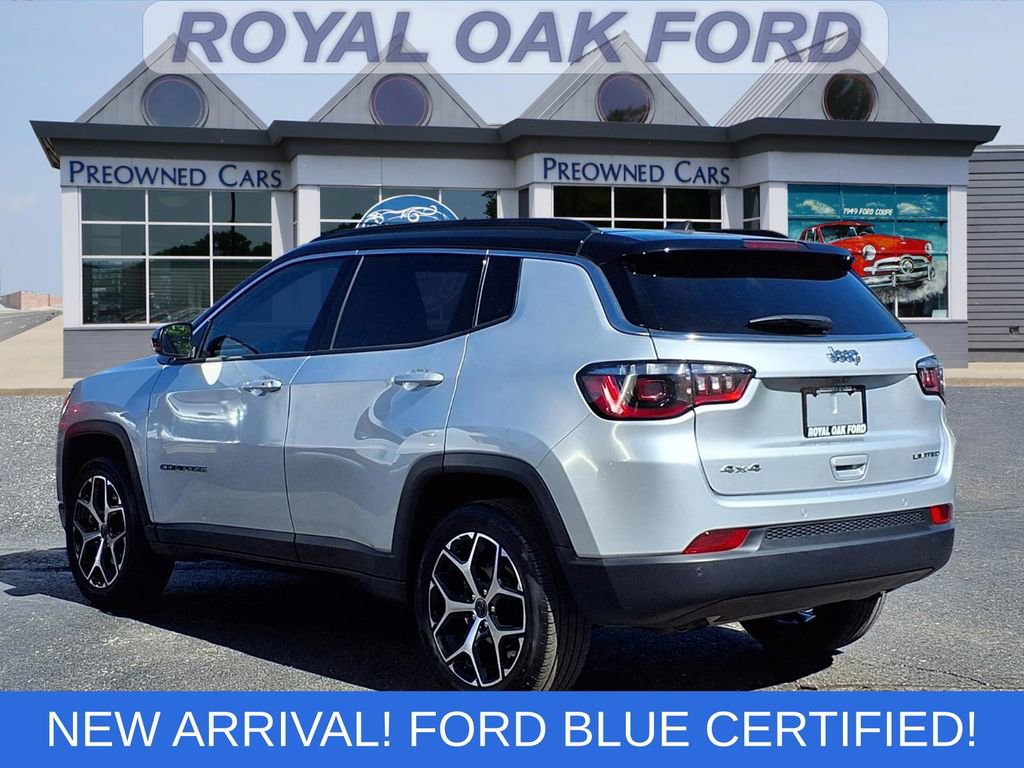 Used 2025 Jeep Compass Limited AWD/4WD image 2