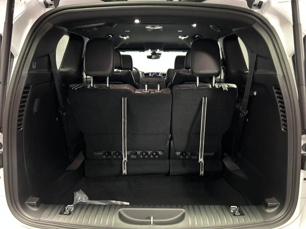 New 2027 Chrysler Pacifica Select w/ Family Tech Group FWD image 22