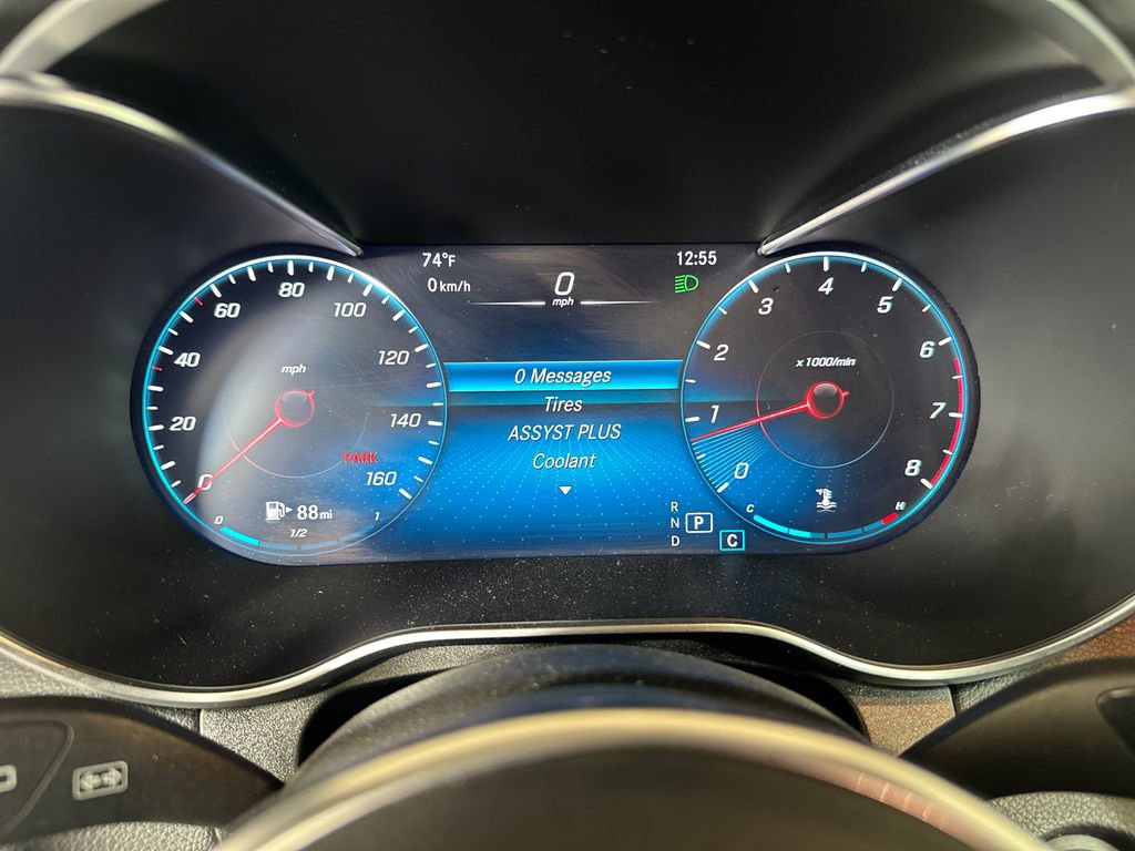 Used 2020 Mercedes-Benz GLC 300 image 29